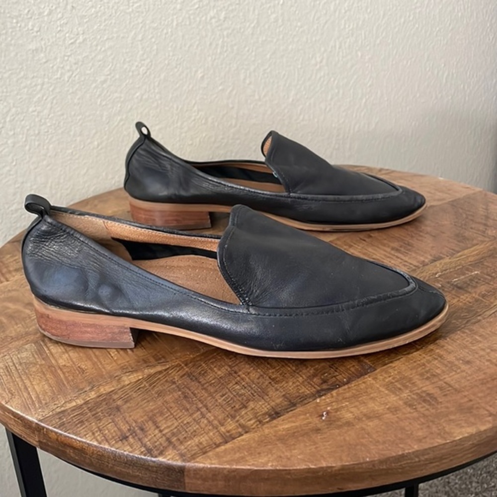 Susina Kellen Almond Toe Loafer 7.5 W